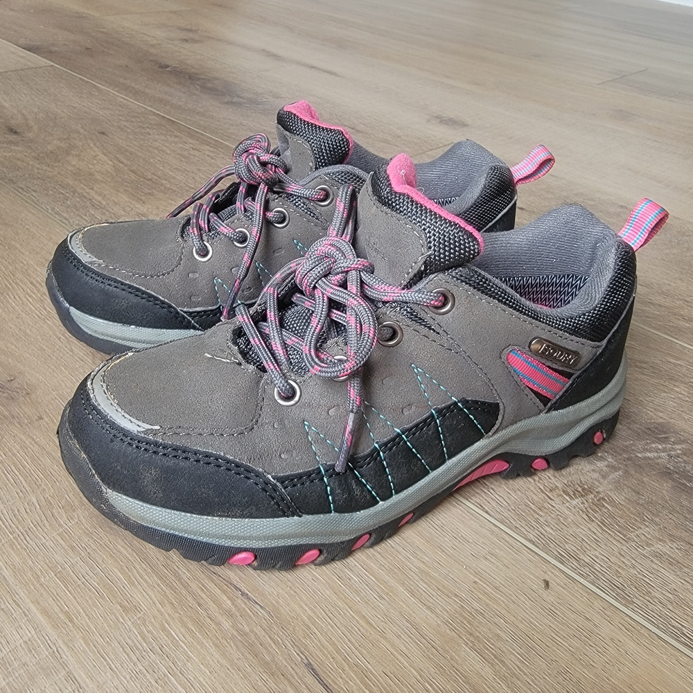 Mountain Warehouse Kids Stampede Waterproof Hiking Shoes Grey Pink US 2 Capsule